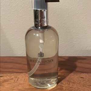 NEW Molton Brown Orange & Bergamot Hand Wash 10 Ounces